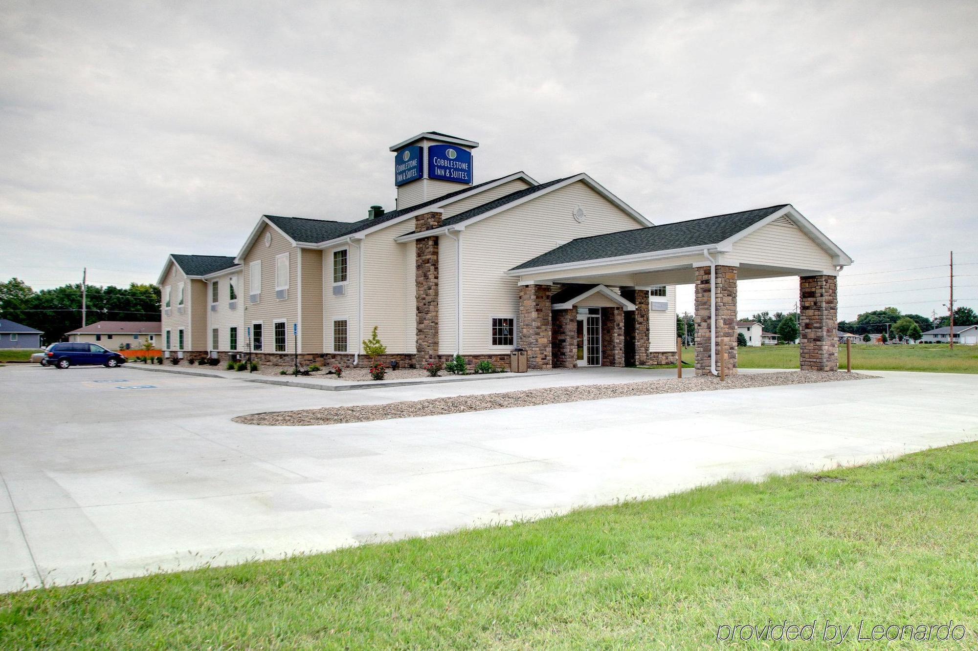 Cobblestone Inn & Suites - Schuyler Eksteriør billede