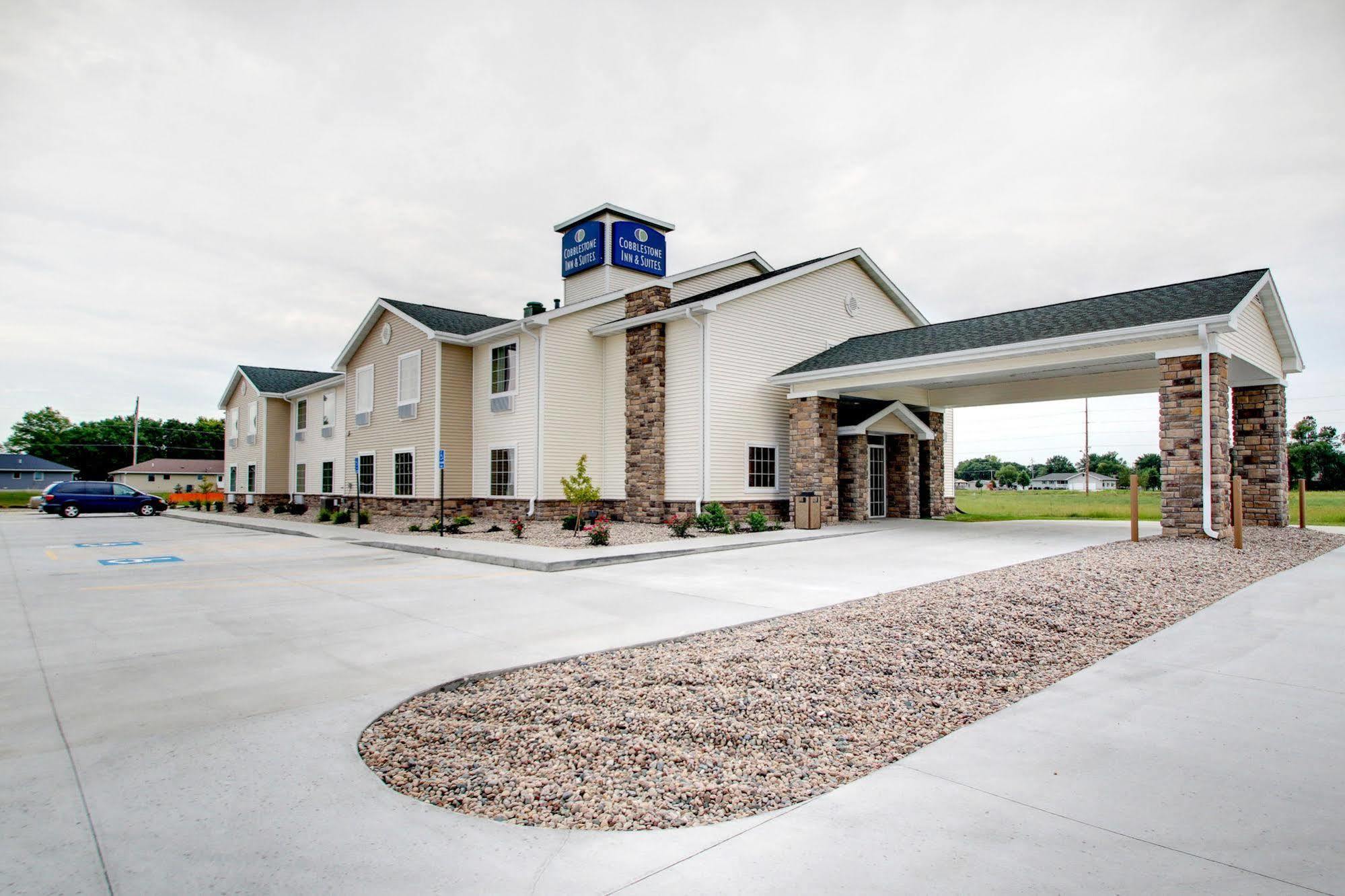 Cobblestone Inn & Suites - Schuyler Eksteriør billede